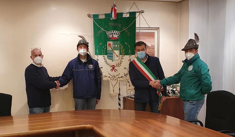 Alpini di Trivignano Udinese e Clauiano: due gruppi uniti in nome di solidarietà e aiuto reciproco