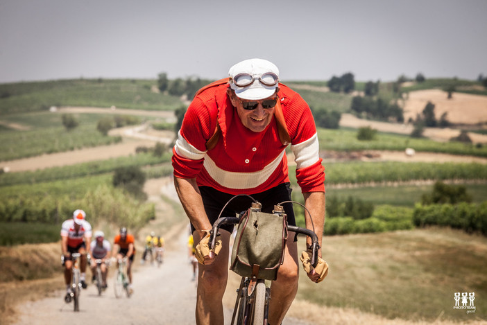 La celebre ciclostorica onora Coppi e tutti i ciclisti
