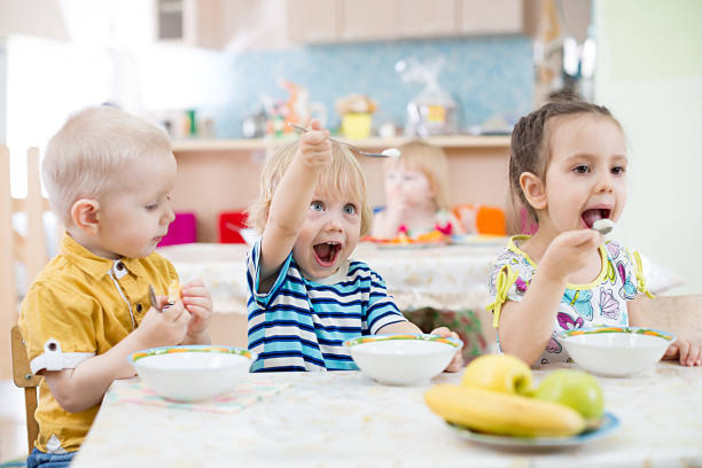 Aggiungi un posto a tavola che c'è un bambino in più